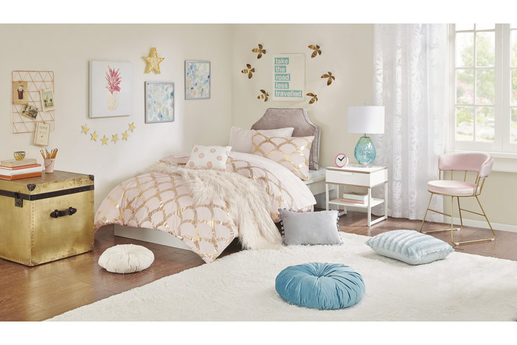 14 Simple & Stylish Dorm Wall Decor Ideas Wayfair